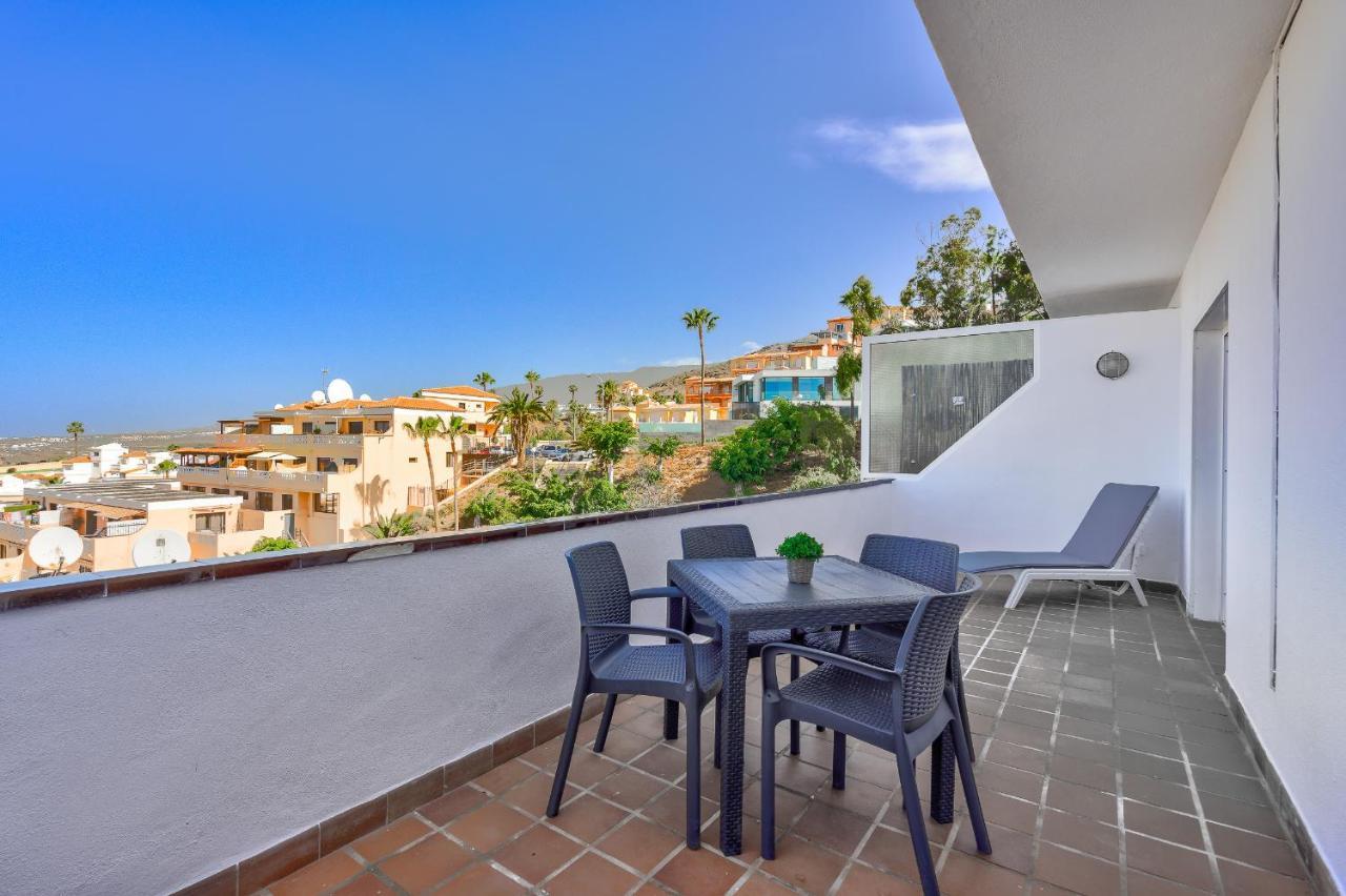 Bright And Modern Apt In Costa Adeje Exterior photo